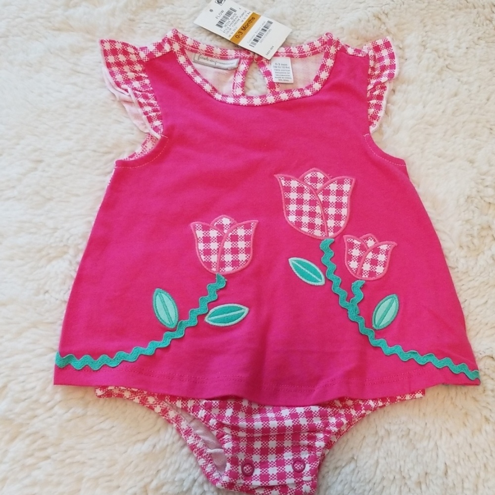 🎉 NWT 0-3mo Tulip dress onesie